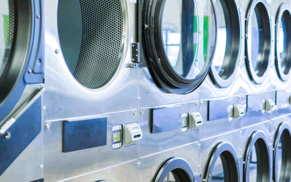Why Should You Consider Commercial Laundry Equipment Rentals vs Purchase?